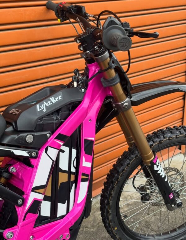 2025 Surron Light Bee X (MY25) .Pink